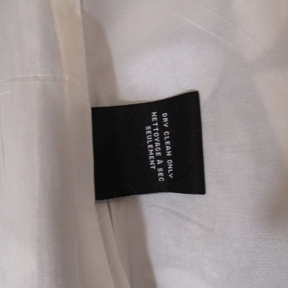 FLORAL Premise linen/Rayon blend size 4 skirt - Picture 3 of 10